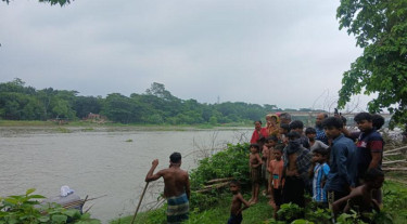 মধুমতি বিলরুট চ্যানেলে মিললো অজ্ঞাত ব্যক্তির লাশ
