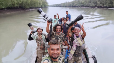 আলোকচিত্রীর ক্যামেরা: বন্যপ্রাণী সংরক্ষণে নীরব ভূমিকা