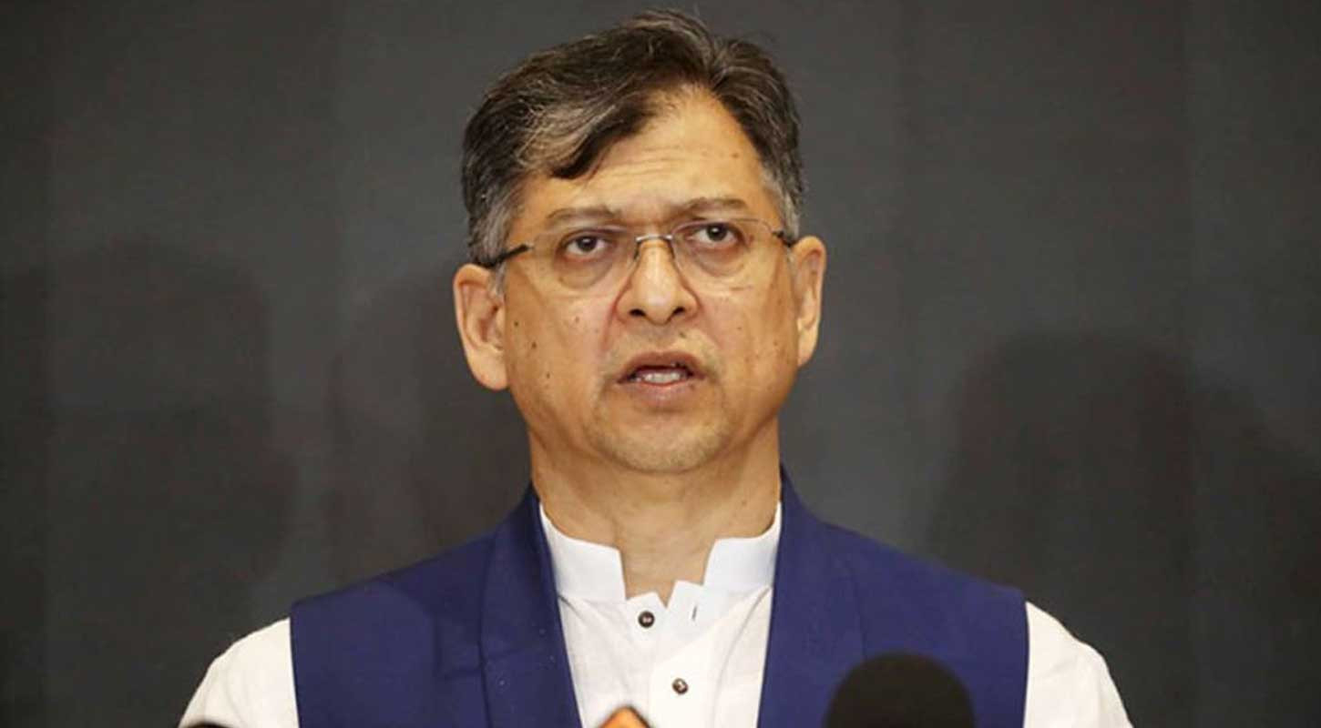 যুক্তরাষ্ট্র সফর শেষে দেশে ফিরলেন স্বরাষ্ট্রমন্ত্রী