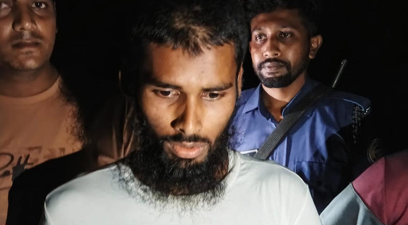 আগৈলঝাড়ায় থানায় হামলার ঘটনায় গ্রেপ্তার বেড়ে ২৩
