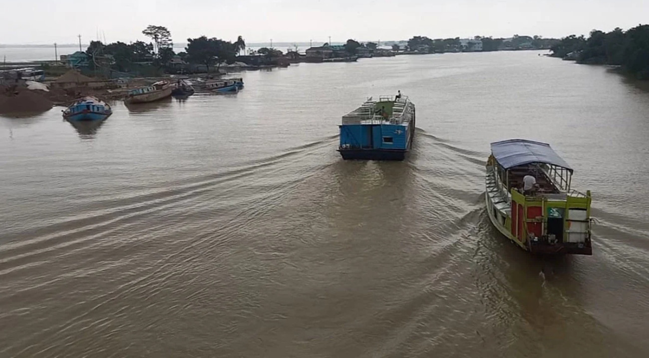 নেত্রকোনায় উপদাখালী নদীর পানি বিপৎসীমার ওপরে