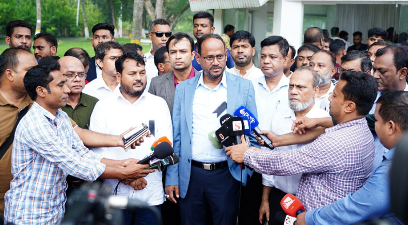 রাজশাহী চিড়িয়াখানাকে নতুনভাবে সাজানো হবে: প্রতিমন্ত্রী টুকু