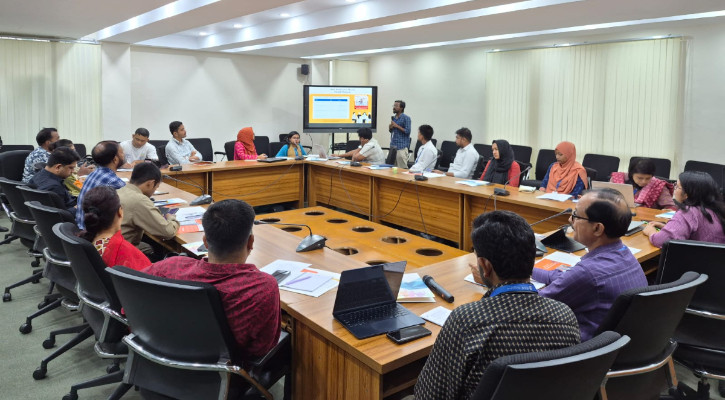 কিশোরবান্ধব স্বাস্থ্যসেবায় ভলান্টিয়ার পিয়ার লিডার মডেল অন্তর্ভুক্তির আহ্বান