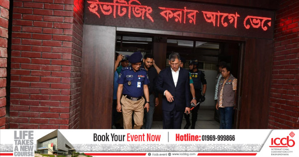 হঠাৎ থানা পরিদর্শনে স্বরাষ্ট্রমন্ত্রী