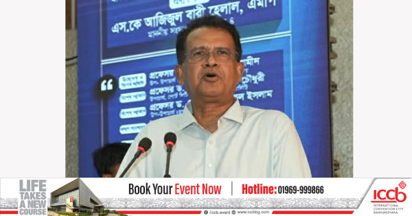 পড়ালেখা মনের অন্ধকার জগতকে আলোকিত করে: আজিজুল বারী হেলাল