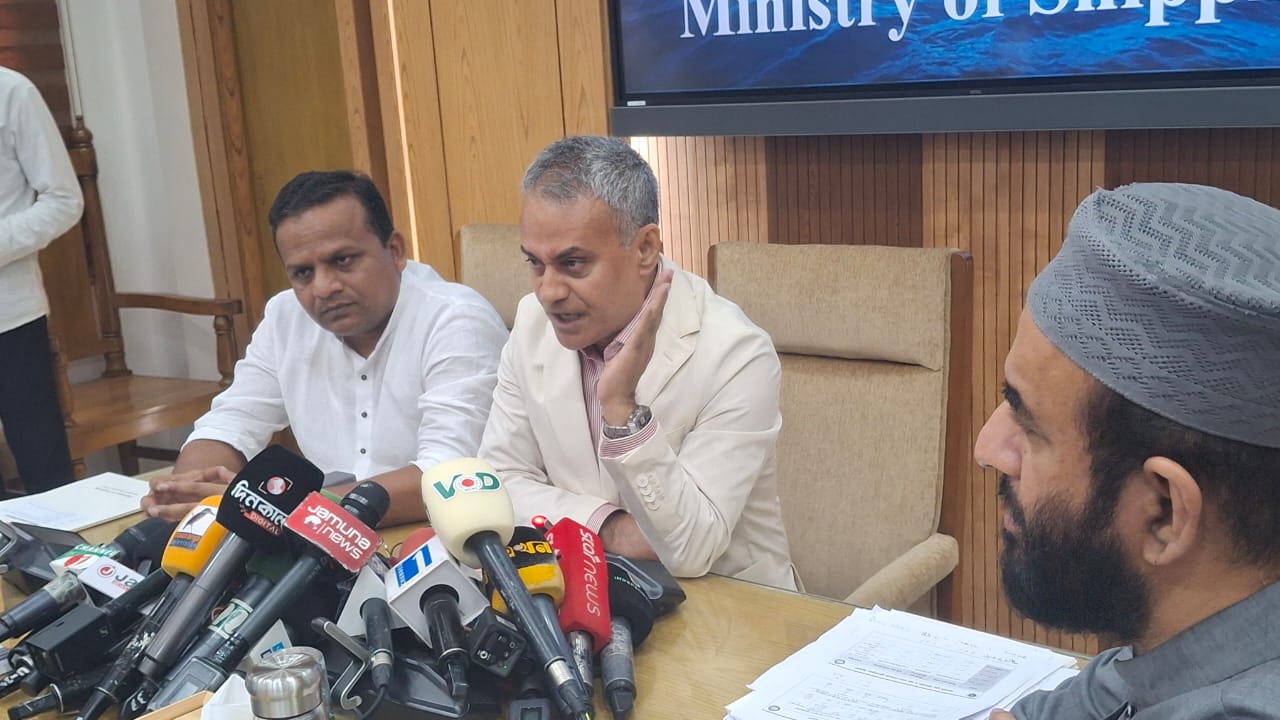 Shipping Minister